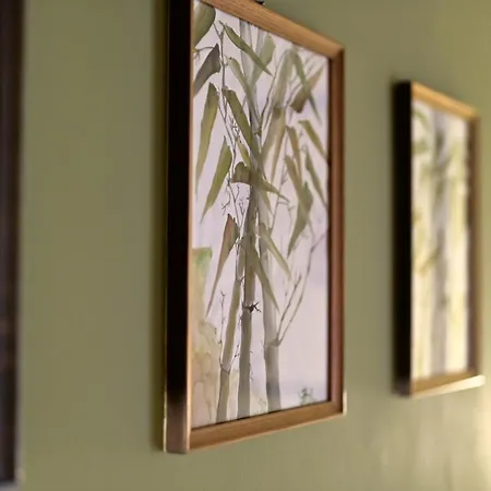 Tetide Affittacamere 4*