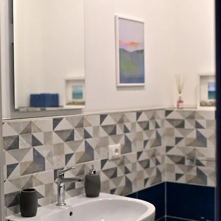 Tetide باليرمو